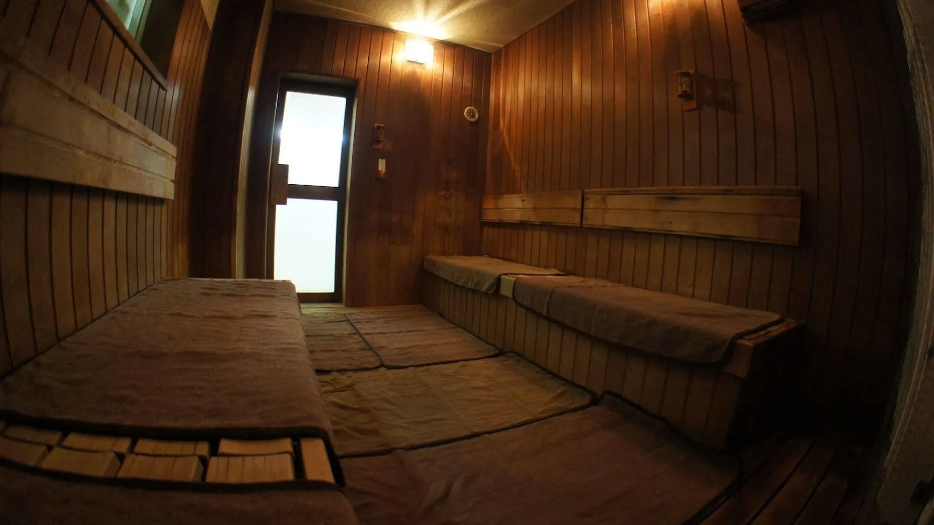 Capsule Hotel Shinjuku 510 東京都 2*,  日本